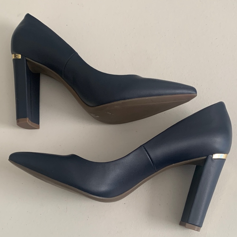 Marc New York Navy Pointed-Toe Heels with Gold Accent - Picture 4 of 7